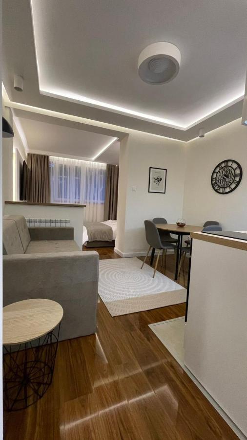 Luka Luxury * Белград